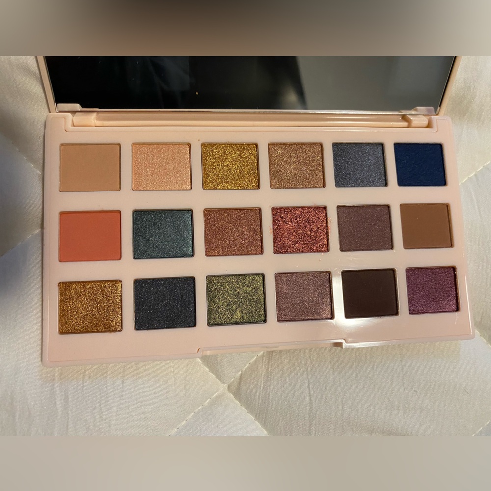 Ciate London “The Editor” Eyeshadow Palette